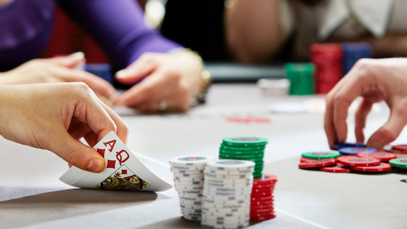 Quy tắc Poker cơ bản và chi tiết